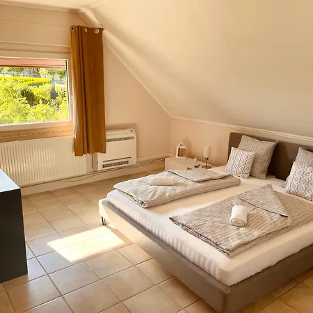 Apartament Atlas - Panoramas Pihenohely A Balatonnal *