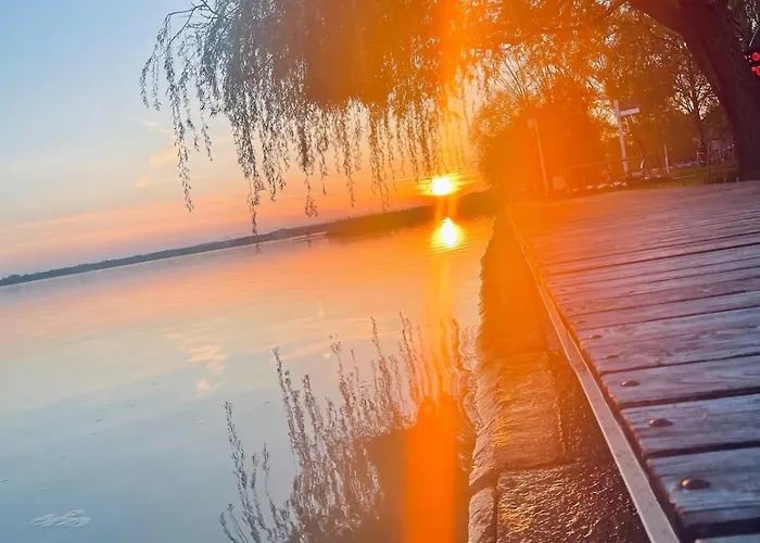 Lägenhet Atlas - Panoramas Pihenohely A Balatonnal *